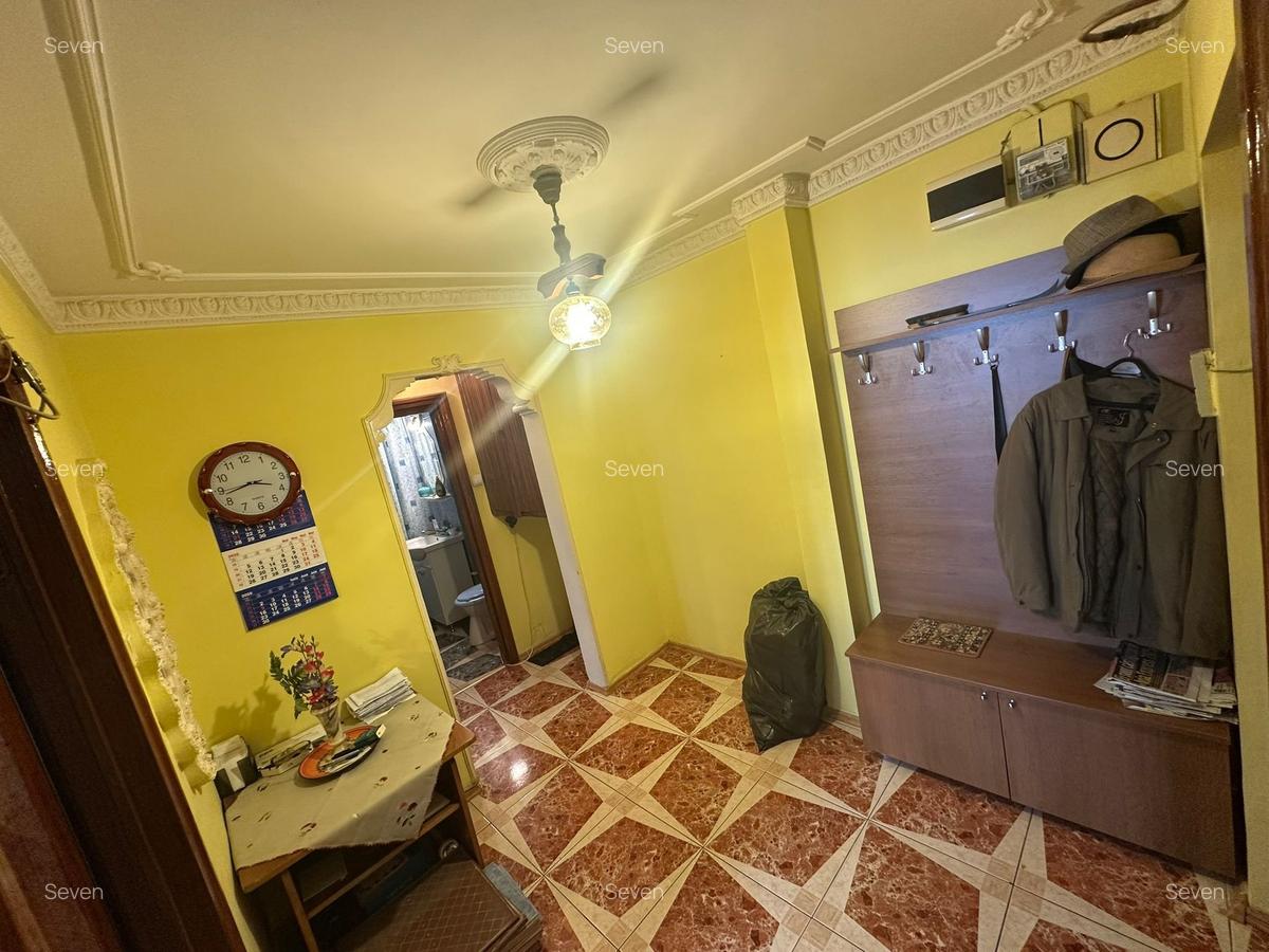Apartament 2 camere decomandat - zona Dacia - 120.000 euro (Cod E8+E10) - 12