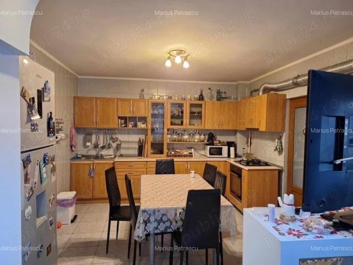 Casa Rahova -Alexandriei 8 camere,364 mp - 5