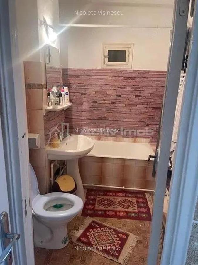 APARTAMENT 2 CAMERE SEMIDECOMANDAT INEL 2 - 5