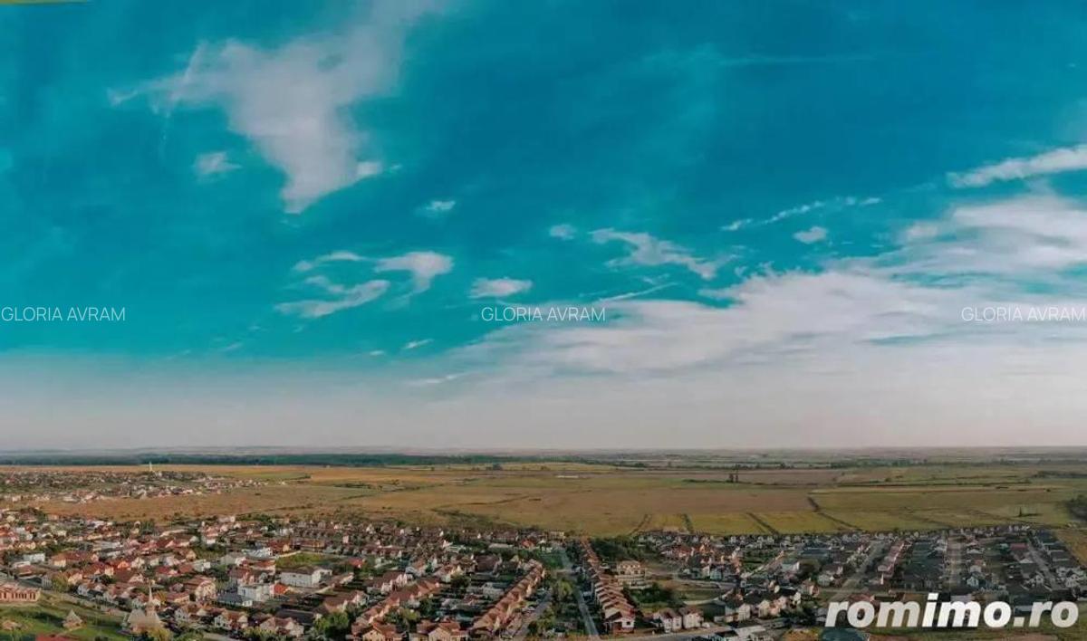 Terenuri de vanzare in Via Carmina de 435 mp cu utilitatile la cheie - 1