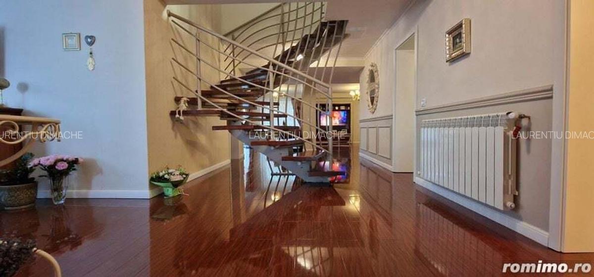 Ovidiu Sud zona de vile lac. - 2