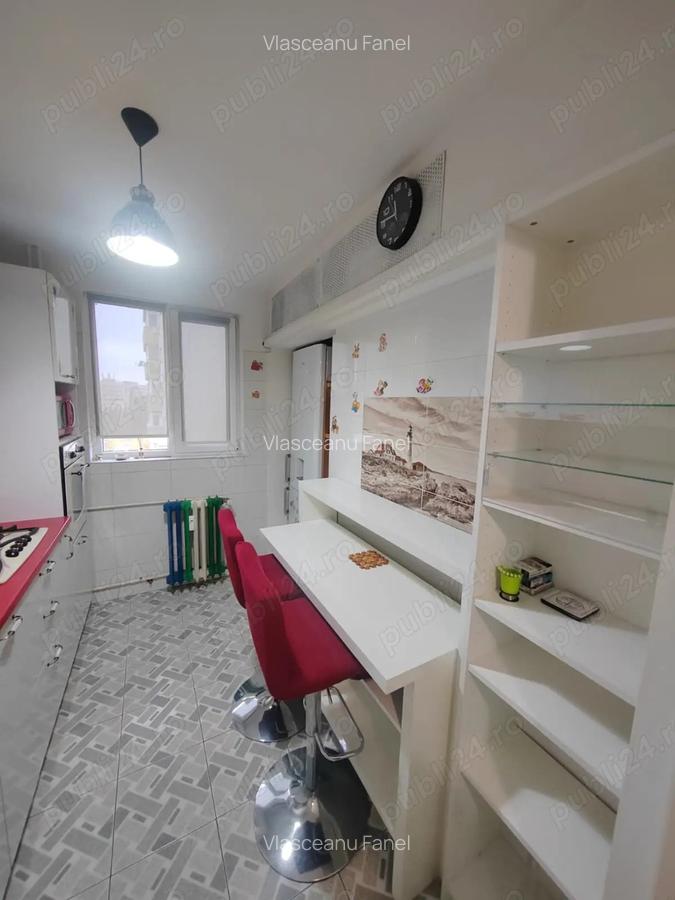 Apartament 2 camere de inchiriat Metrou Titan - 1