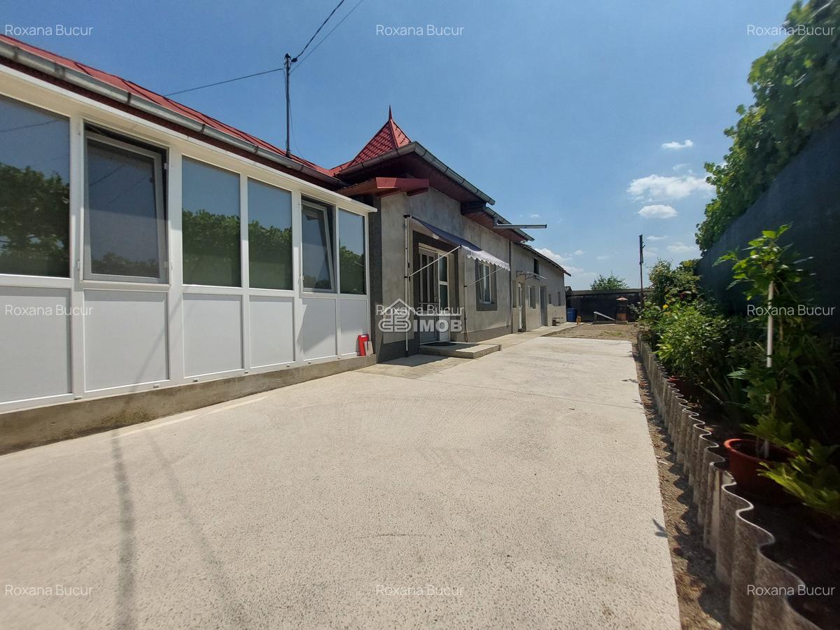 Casă cu 3 camere în Comișani - 14