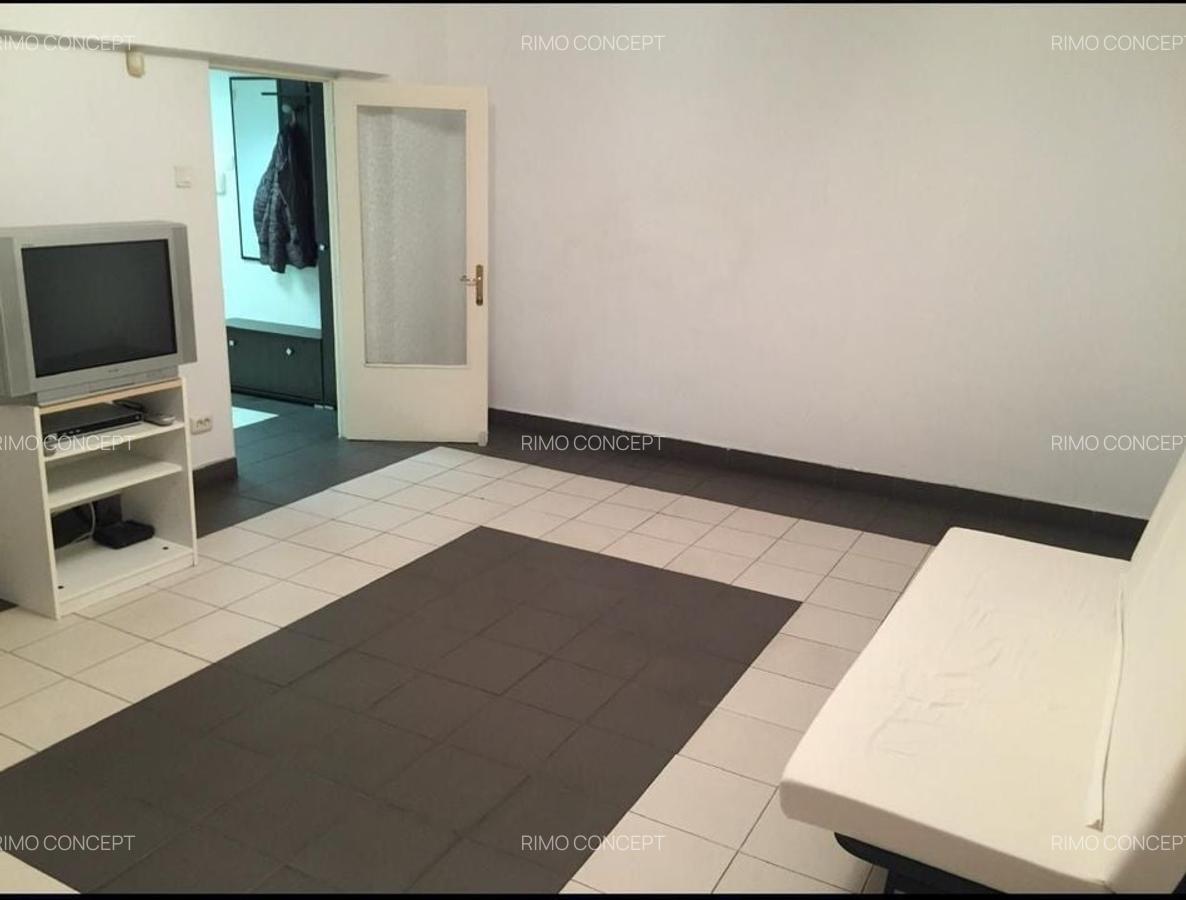 Apartament 2 camere decomandat, 60 mp, bloc 1990 - 8