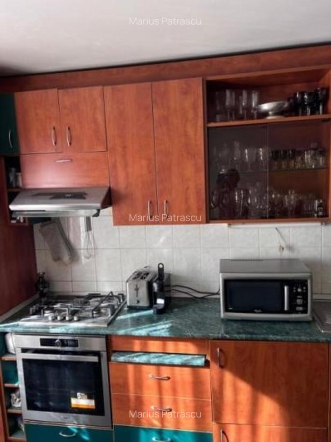 Apartament 3 Camere Basarabiei cu garaj - 8