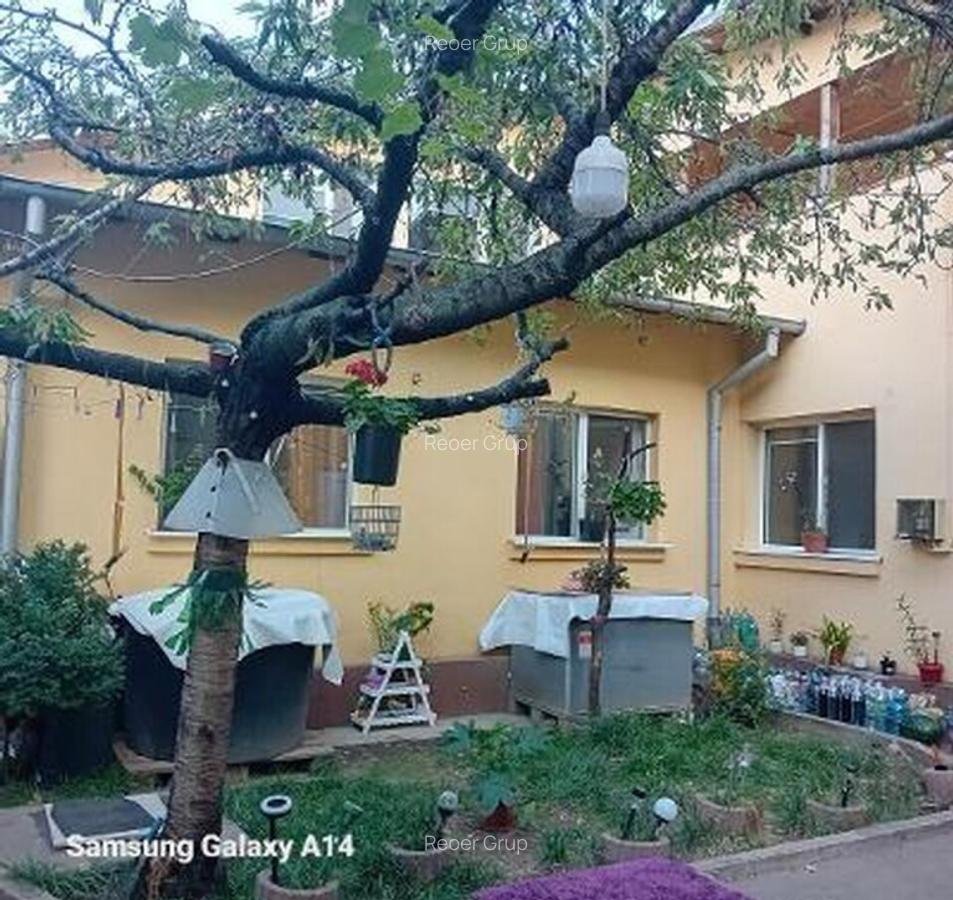 Blv BUCURESTI - casa P+1, 6cam, S-200mp - 155000 euro - 13