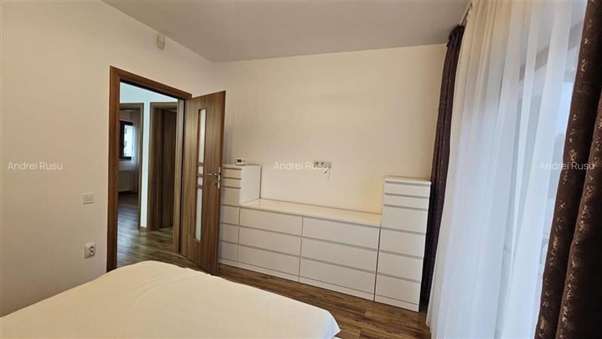 Casa eleganta, acces auto in curte, 2 terase, curti amenajate, Tractorul, Brasov - 14