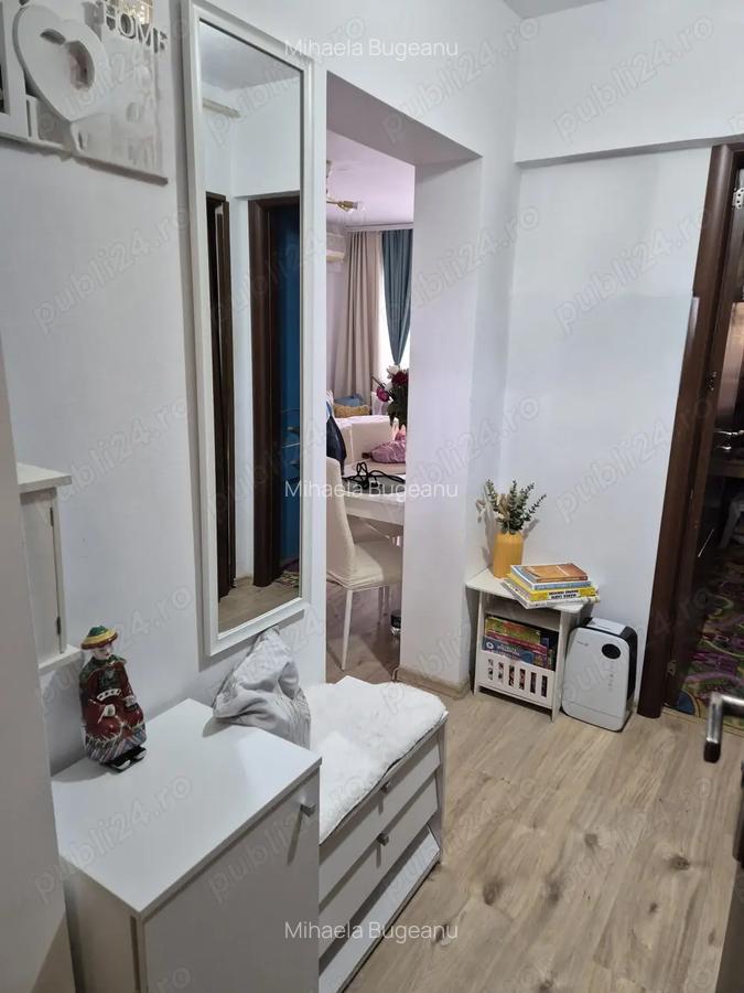 Apartament cu 2 camere transformat in 3 camere( bucataria mutata pe balcon) - 2