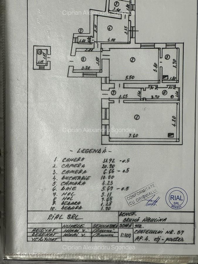 Apartament cu 3 camere decomandat în Centrul Istoric - 15