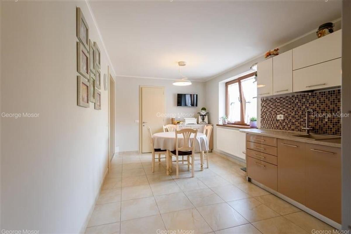 Proprietate nobiliara, cu influente moderne, Prejmer, Brasov- rezidential/ comer - 39