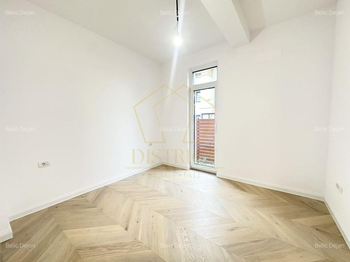 Apartament cu 4 camere și curte proprie | Aradului - 3