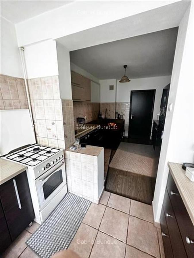 Apartament cu 3 camere decomandat, mobilat în Griviței - 13