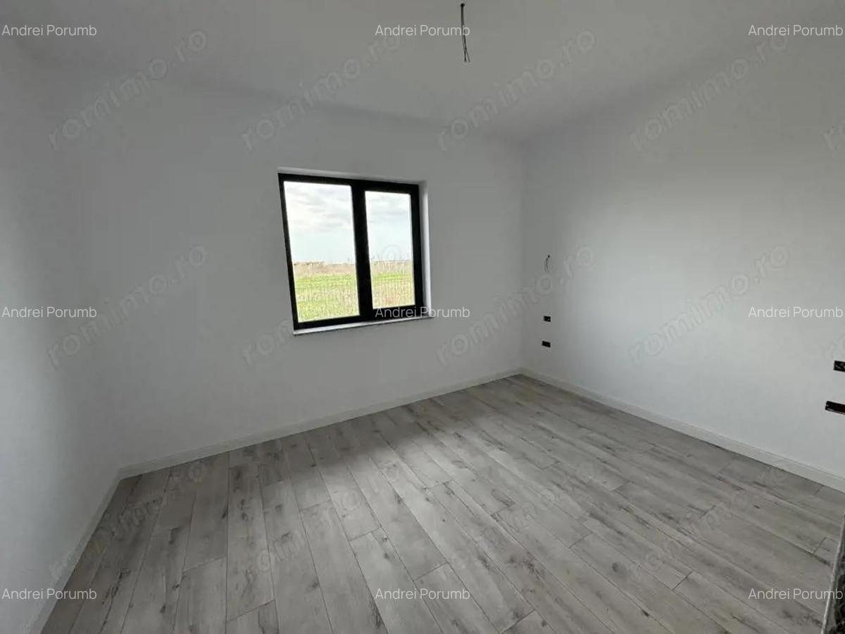Sacalaz, 1/2 Duplex , Parter, 3 camere,2 bai,Terasa Acoperita - 12