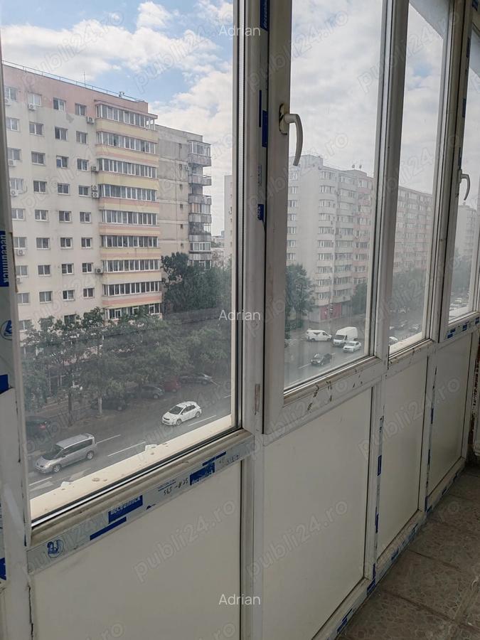 Apartament 3 camere de vanzare ?tefan cel Mare - 2