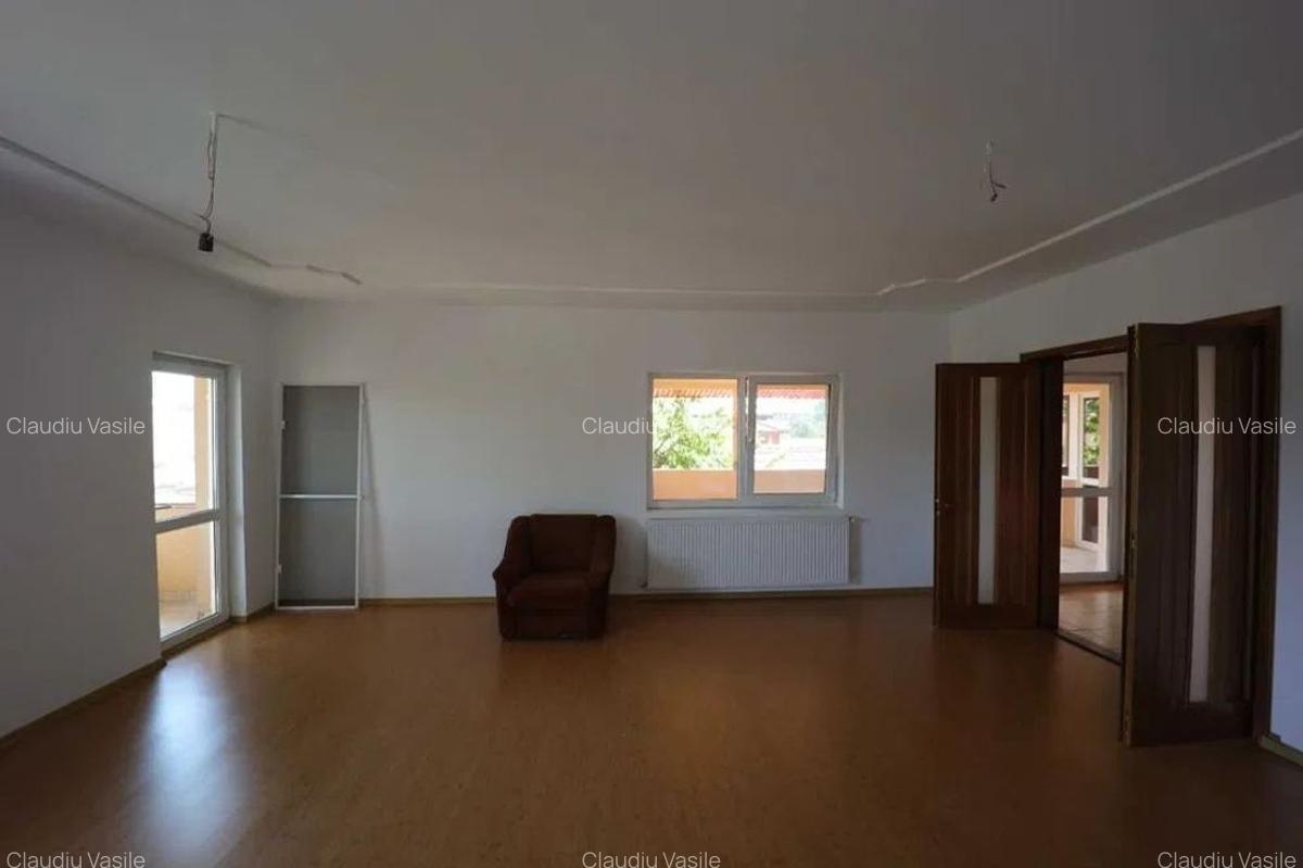 Vila de inchiriat in Clinceni | 6 camere | 2780mp teren - 8 Vila de inchiriat in Clinceni | 6 camere | 2780mp teren - 8