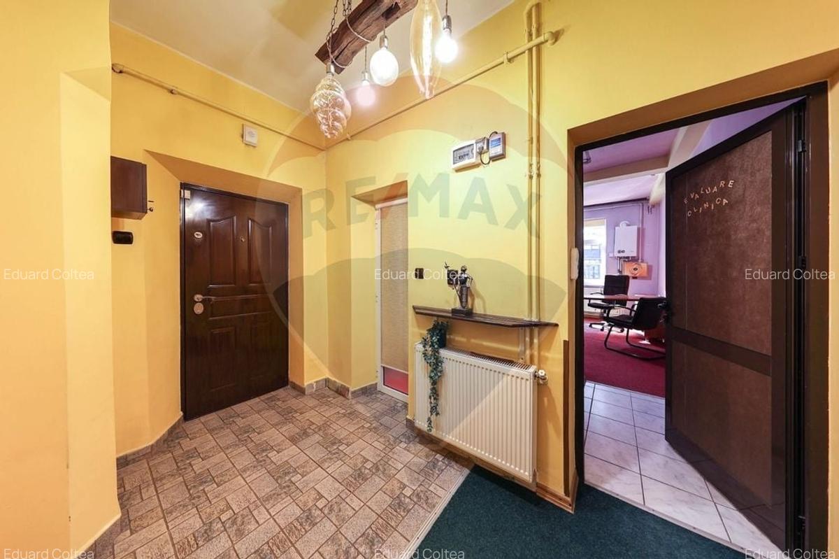Apartament cu 2 camere decomandat în Calea București - 4