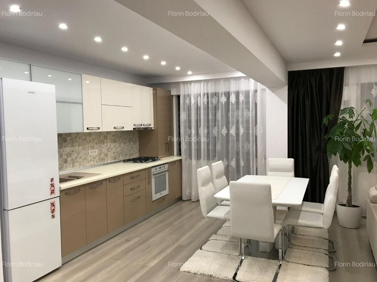 Penthouse 3 camere | Terasă 80 mp | 3 locuri parcare | Mobila si finisaje premiu - 4