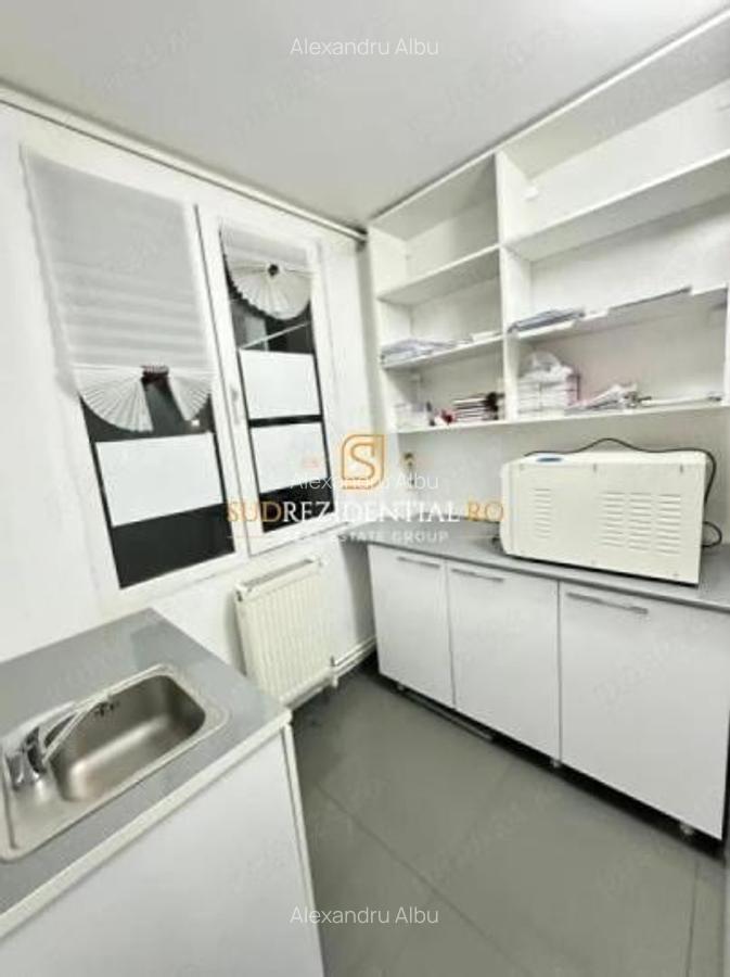 Spatiu comercial, ap.3 camere , 65 mp, la parter. - 3