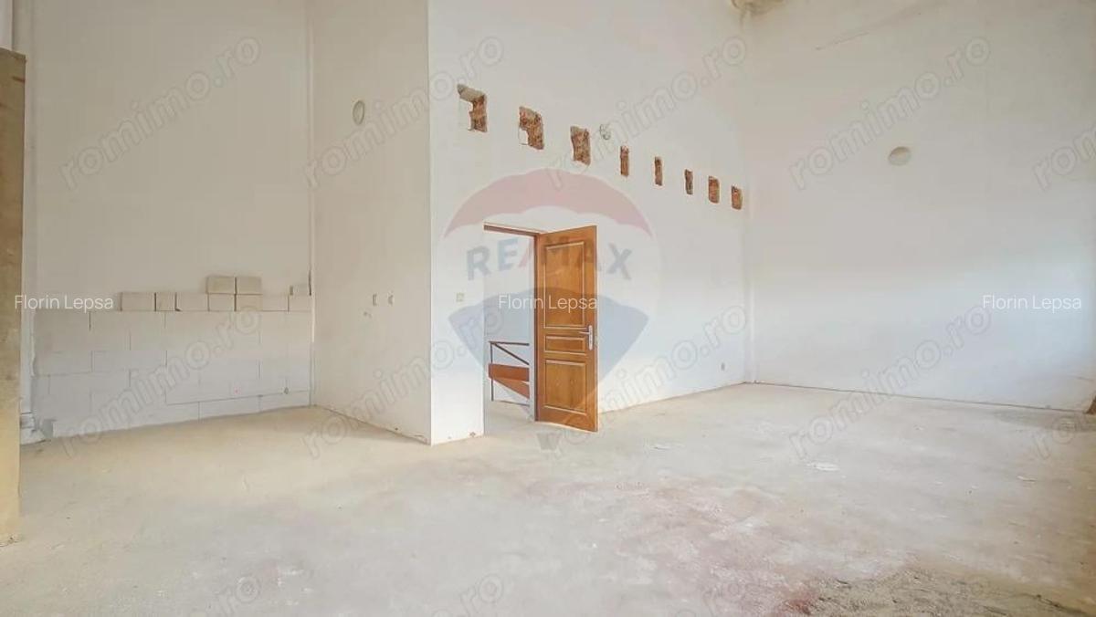 Spa?iu industrial de 494mp de vanzare in zona Uzina 2 - 2