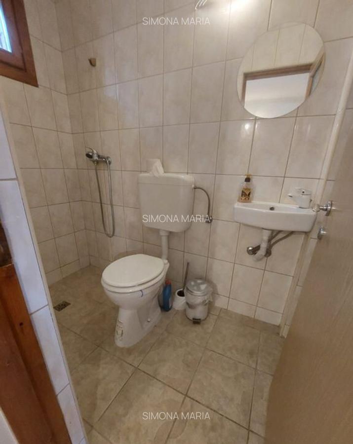 Casa de inchiriat - 24