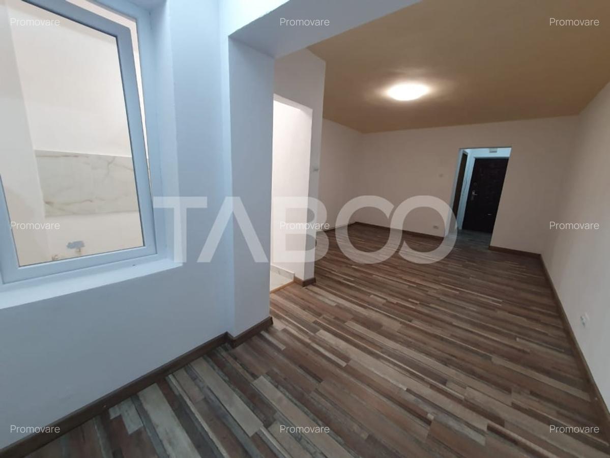 Garsoniera de vanzare 27 mp parter zona Tudor Vladimirescu - 3