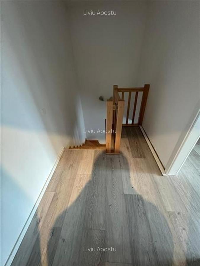 Duplex 2 camere, vila, la 100m de metrou, curte proprie, loc de parcare - 3