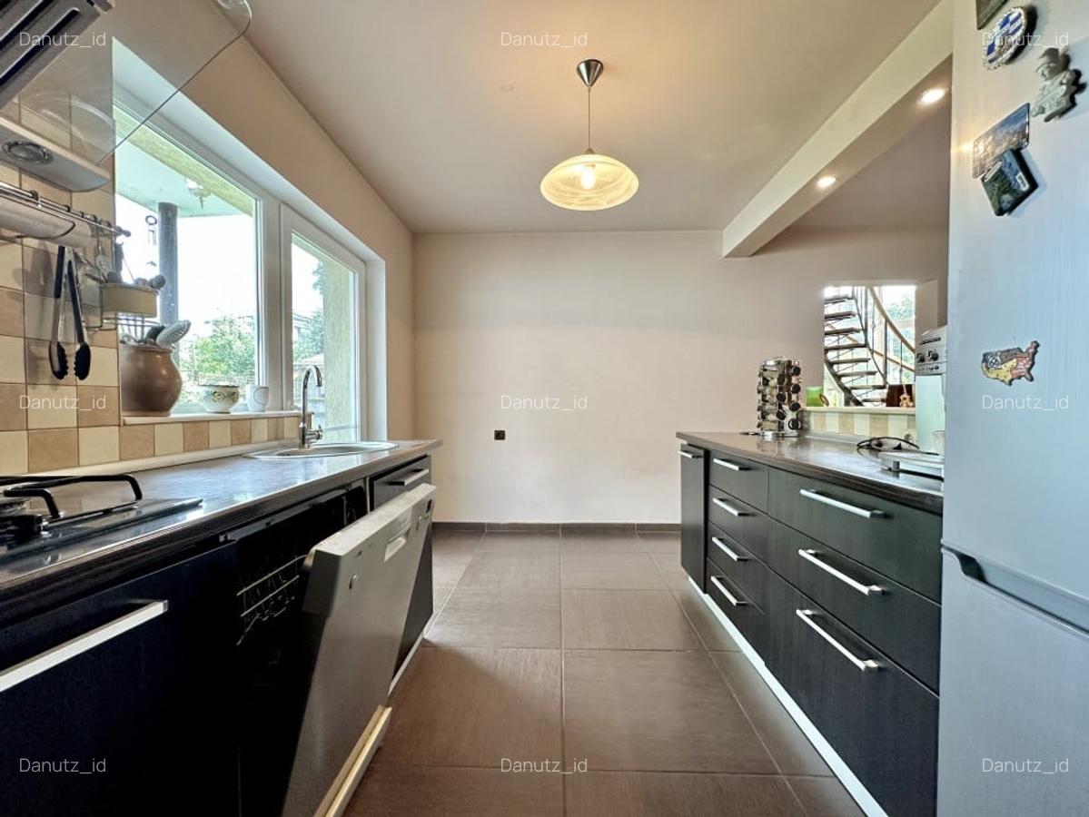 Casa individuala, 4 camere, 200 mp utili, garaj/gradina, Dambul Rotund - 6