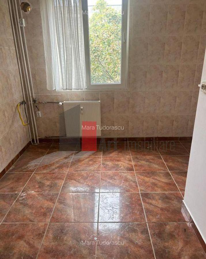 Vanzare apartament 4 camere decomandat Bd. Brancoveanu ... - 10