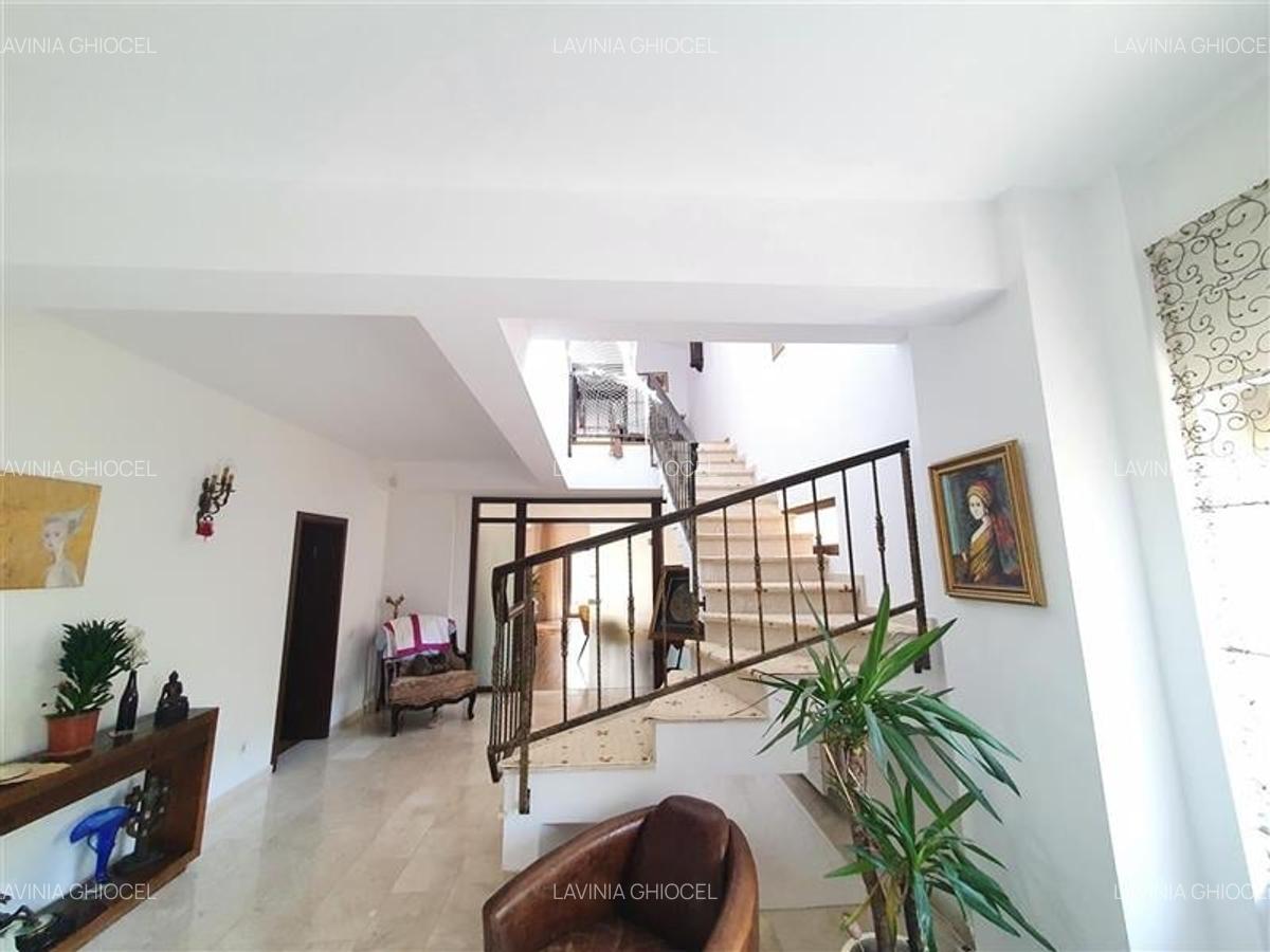 Bucurestii Noi- Vila  cocheta, mobilata-utilata, gradina amenajata - 9