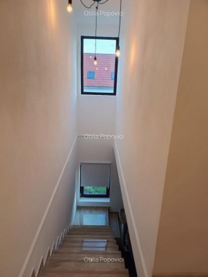 Proprietar vand jumatate de duplex - 5