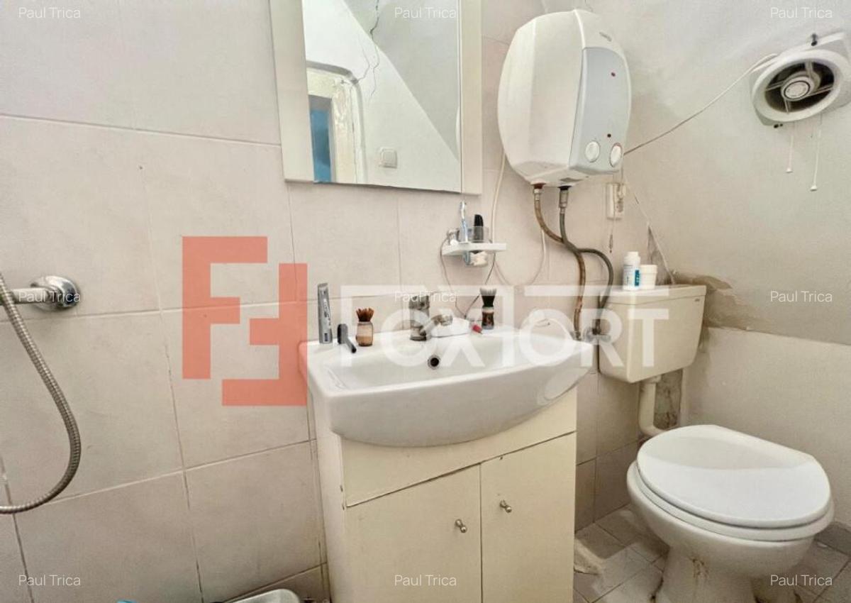 Casa de vanzare la curte comuna Zona Lunei - COMISION 0% - 13