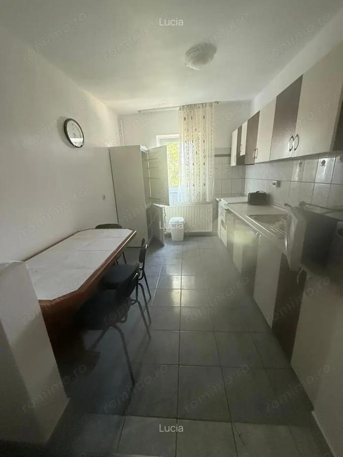 Apartament cu 2 camere centrala proprie Complexul Studentesc - 5