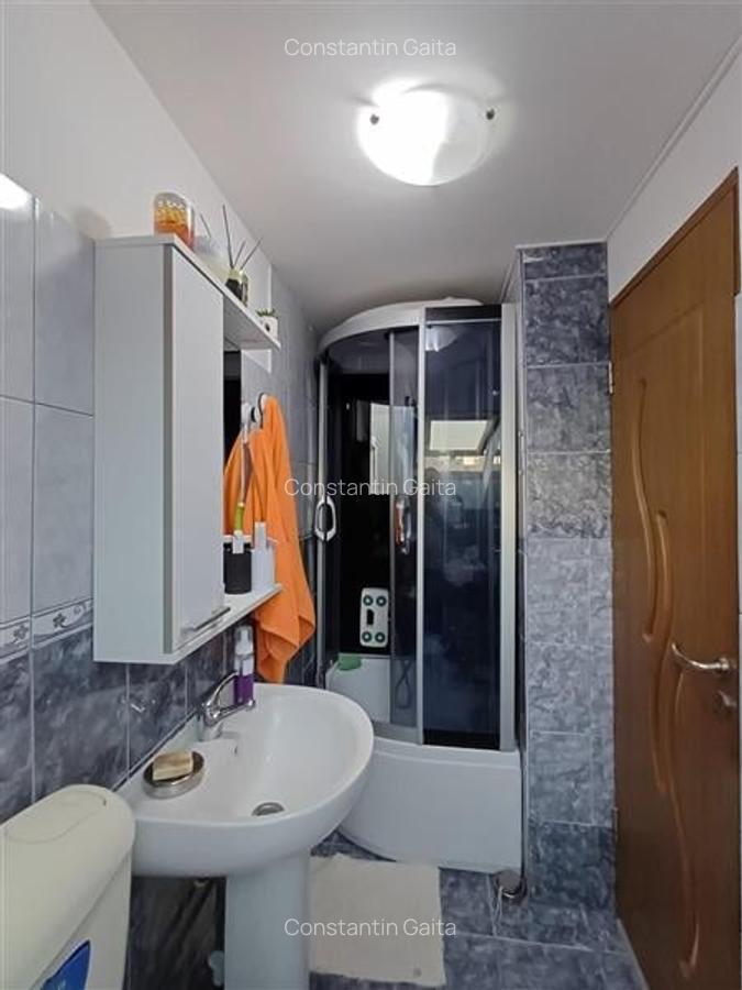 2 camere la mansarda - Str. Frumusani - Oltenitei - 15
