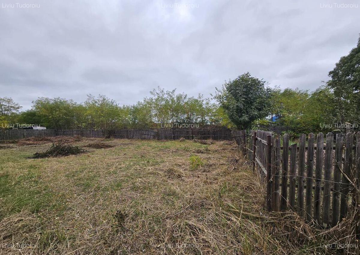 Teren intravilan Bradu, 600 mp - 3