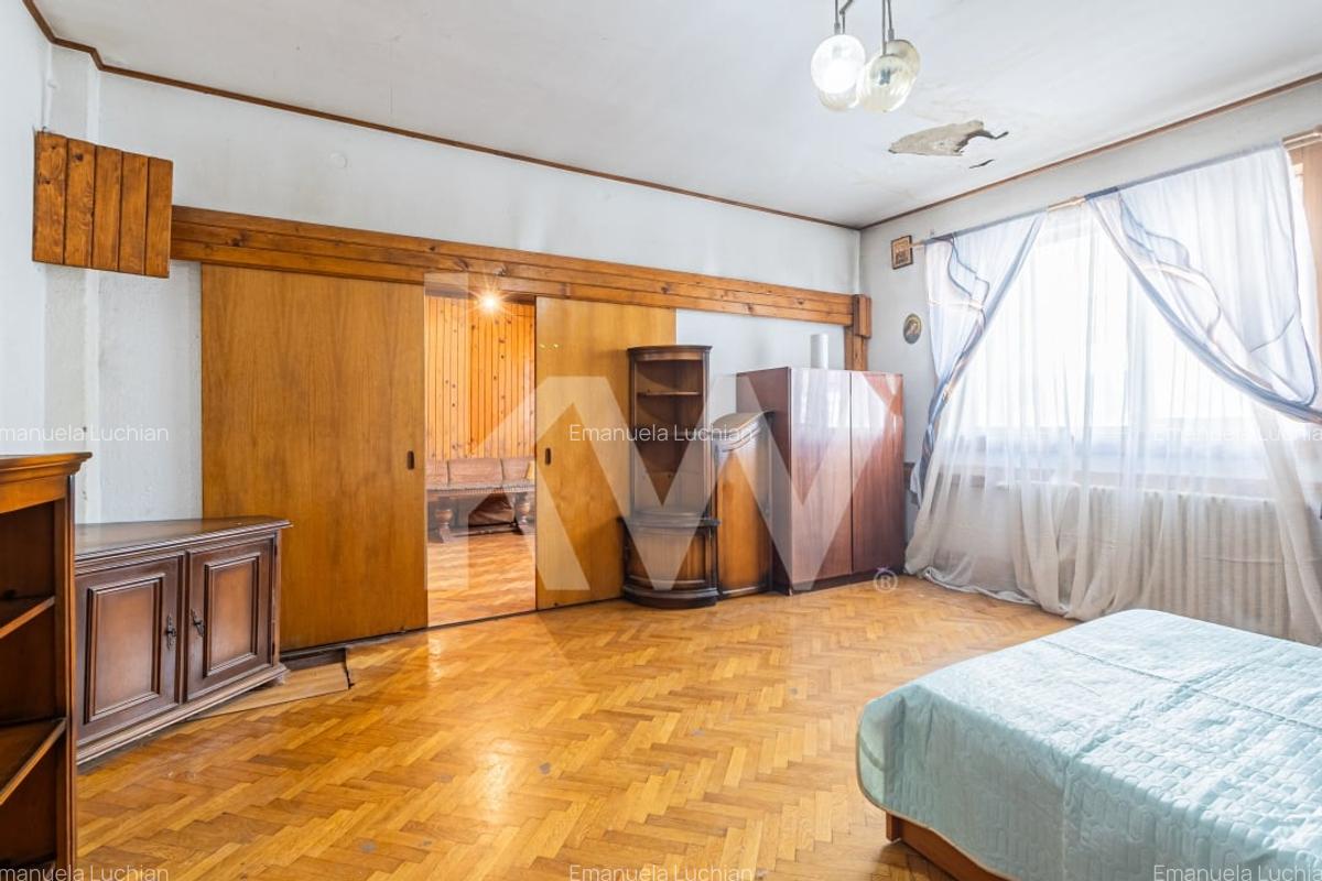 Casa individuala de 4 camere, oportunitate de investitie, Str.Plevnei - 11