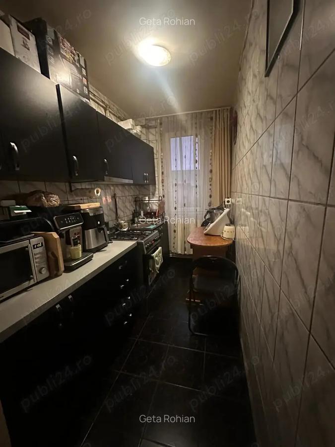 Vand apartament cu 3 camere - 2