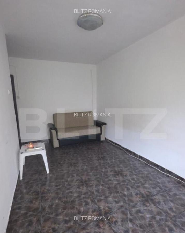 Garsoniera, 22 mp, zona Democratiei - 1 Garsoniera, 22 mp, zona Democratiei - 1