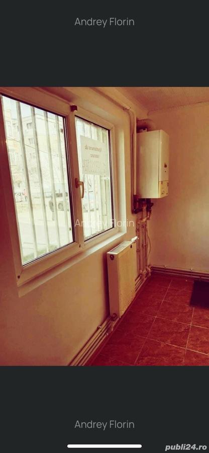 Vand apartament 2 camere sau schimb cu unul mai mare, ofer diferen?a. - 7 Vand apartament 2 camere sau schimb cu unul mai mare, ofer diferen?a. - 7