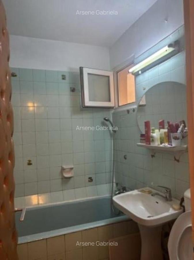 De vanzare apartament 2 camere/ Giurgiului - 3