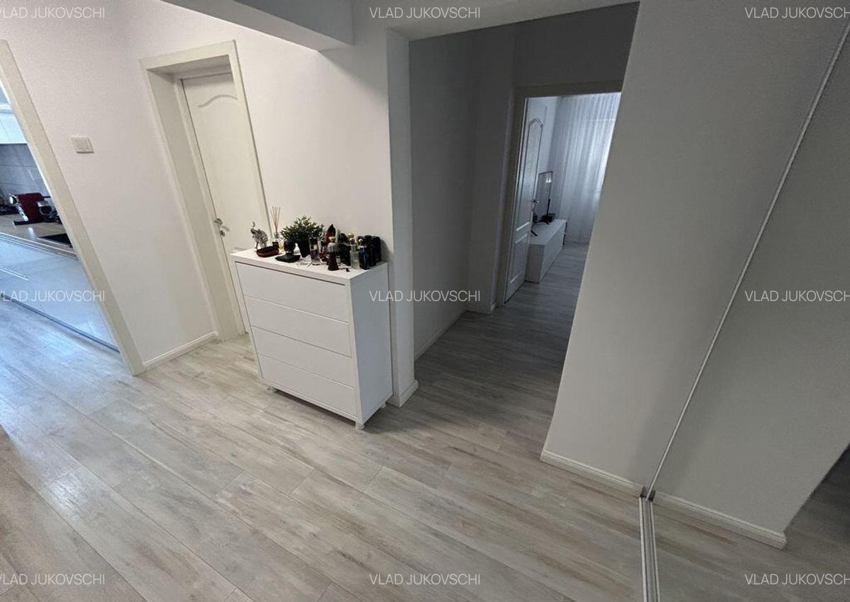 Apartament 3 camere zona Tomis III - 7