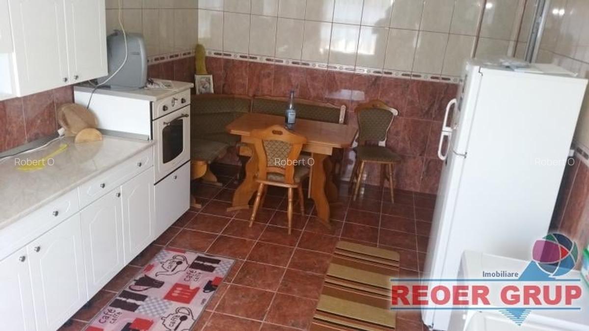 Zona AFI Palace casa 2007 parter 3 camere  la 117000 euro - 3