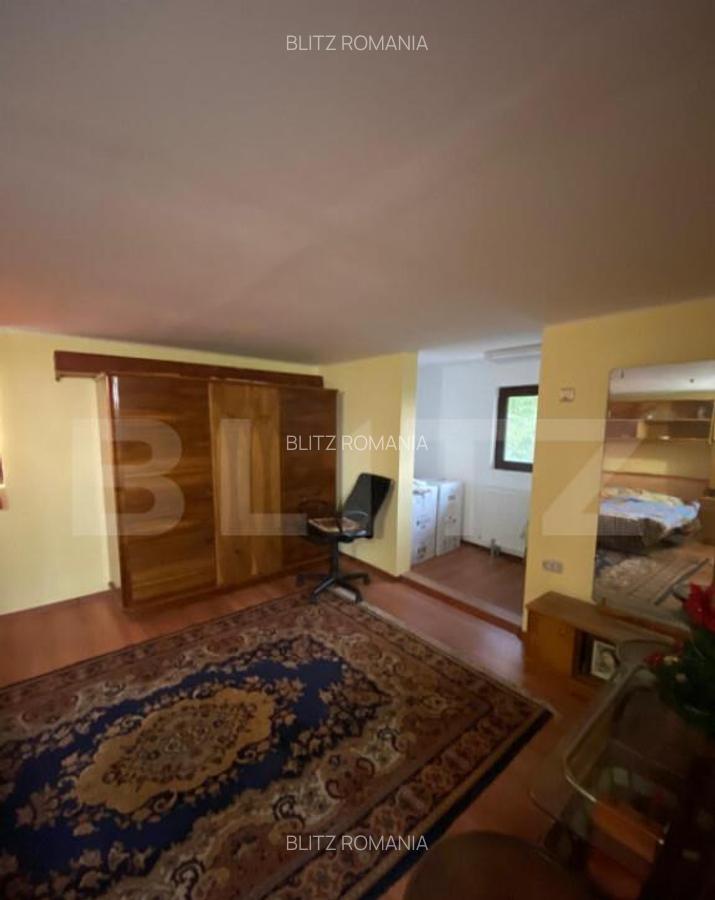 Casa cu 4 camere, SU 130 mp, teren 1900 mp, zona Galmeia - 8