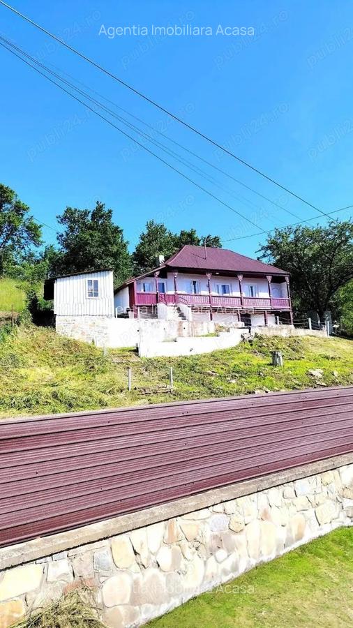 De vanzare casa Bucovineana, in inima Manastirilor Neamt , 33.000 euro - 3
