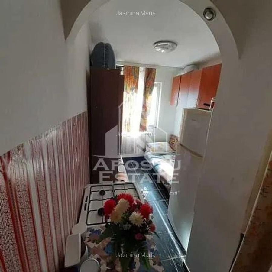 Garsoniera 12 mp in zona Dambovita, ideal investitie - 3