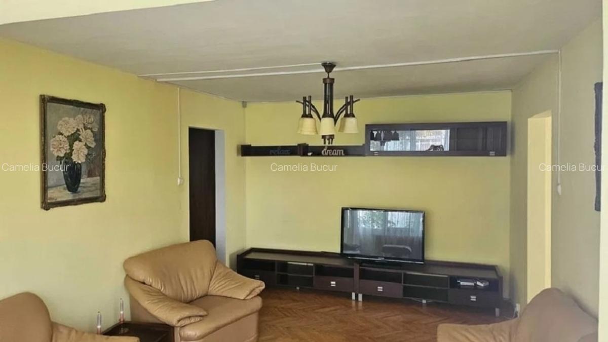 Apartament cu 3 camere - zona Podu Ros  - Scoala " Titu Maiorescu"  Pet Friendly - 2