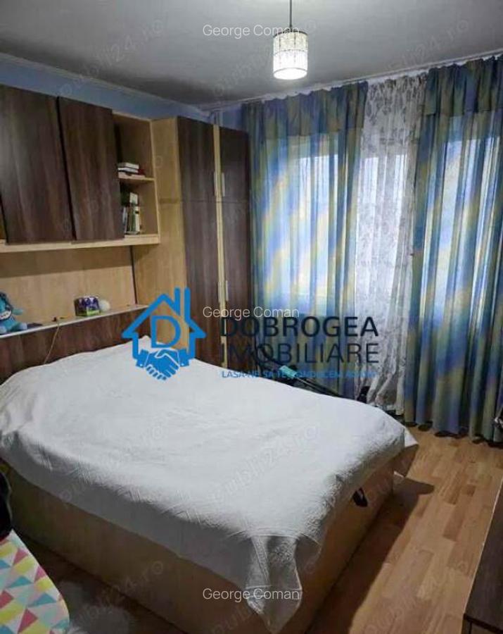 ZONA CENTRALA- 3 CAMERE DECOMANDAT, SUPRAFATA 64 MP , CENTR - 2