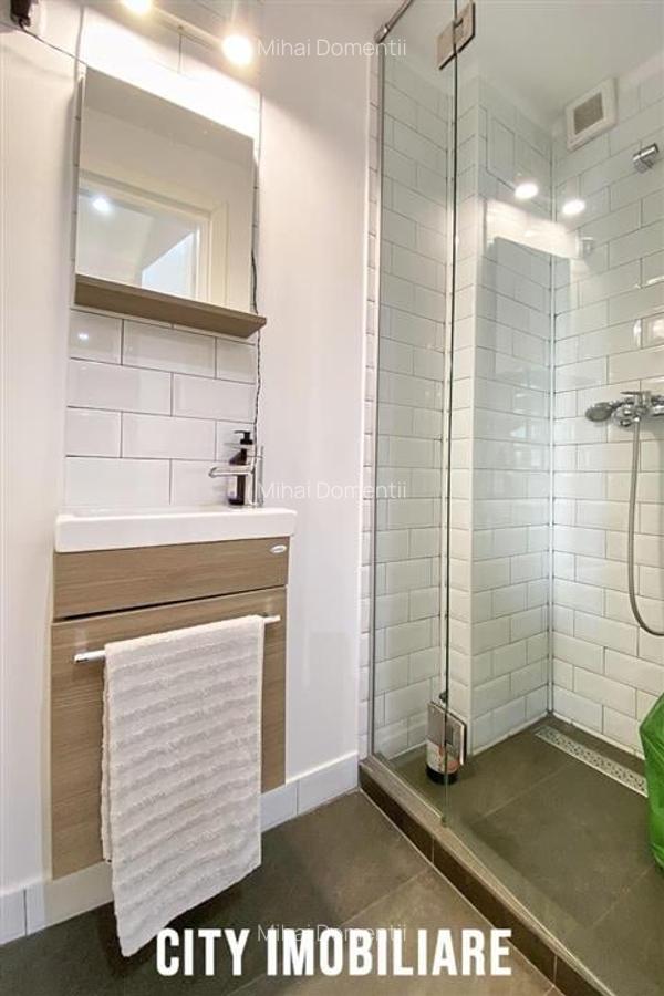 Casa tip Triplex, 5 camere, ultrafinisata,  Europa. - 8