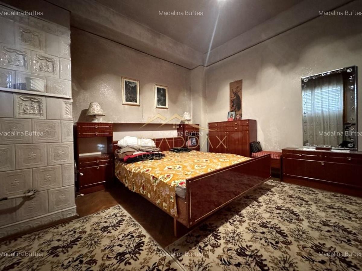 Vila cu 6 camere *310mp*  + Garaj // Primăverii - 26