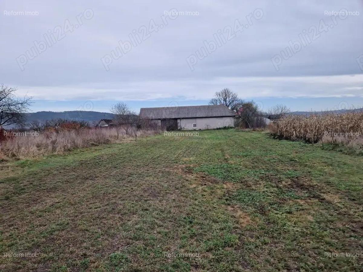 De vanzare casa in Bon?ida cu teren generos - 5