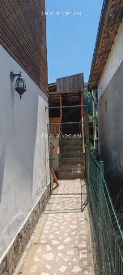 Casă/Vilă de vânzare în Comuna Bezdead, Jud. Dâmbovița, Pucioasa ( la 25 km de Sinaia ) - Negociabil - 4